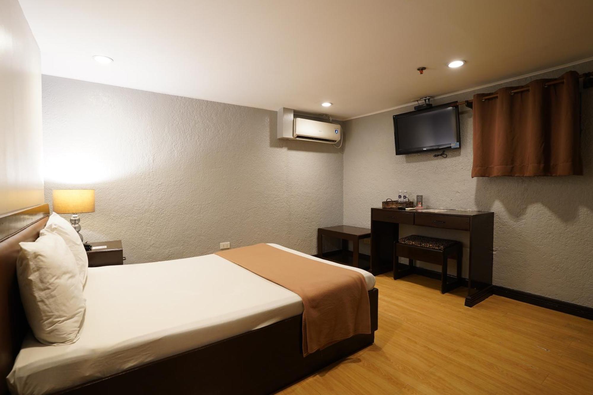 Arzo Hotel Manila Eksteriør bilde