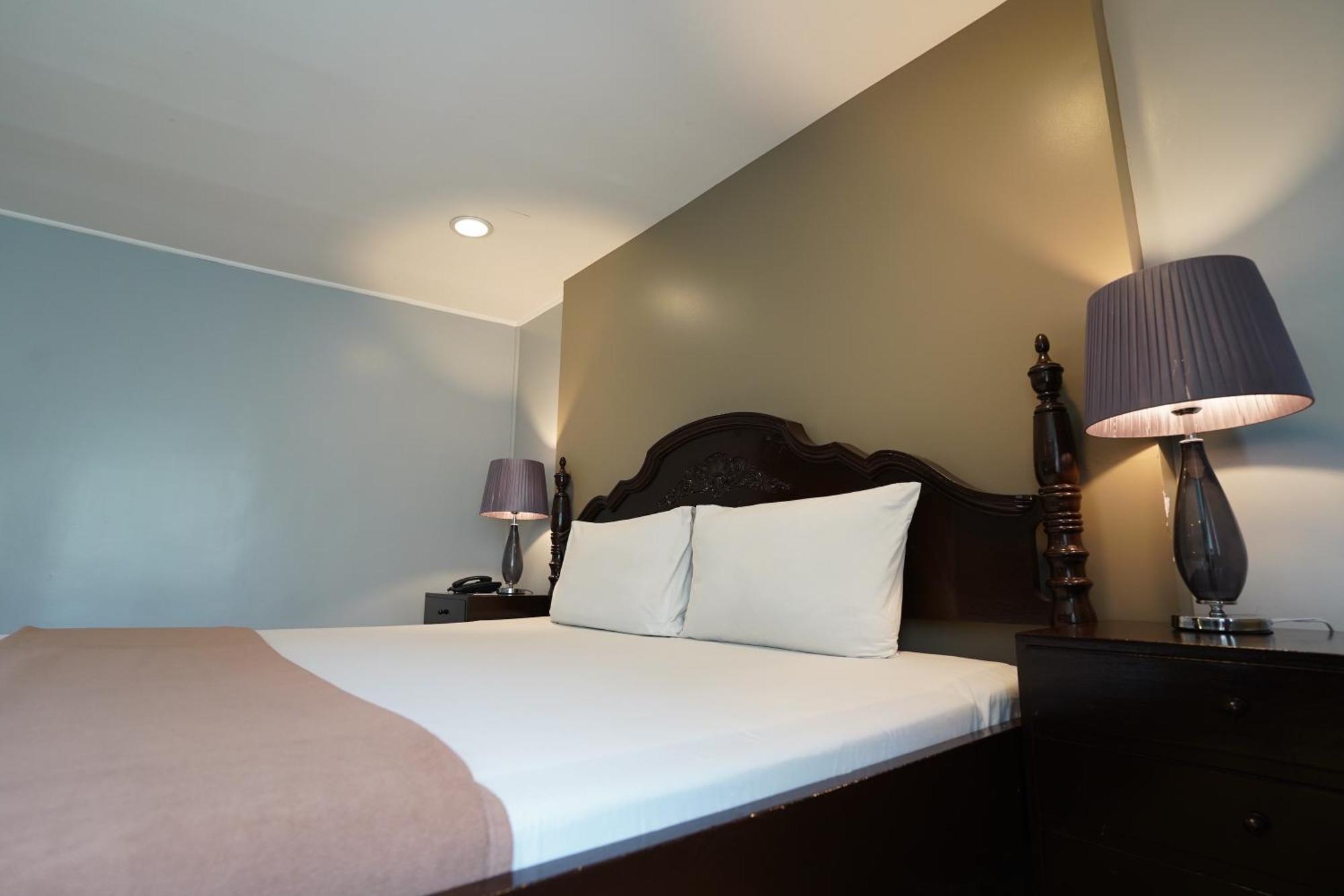 Arzo Hotel Manila Eksteriør bilde